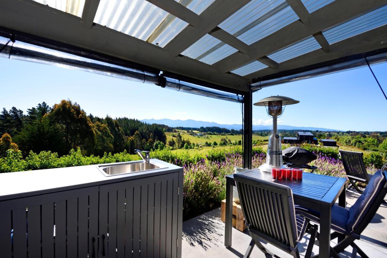 The Shed With A View Lägenhet Mahana Exteriör bild